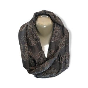 Izzy & Liv Women's Black 100% Viscose Infinity Scarf One Size